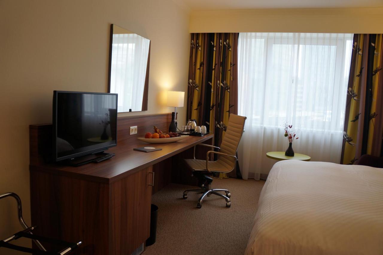 Carathotel Wien City Park Екстериор снимка